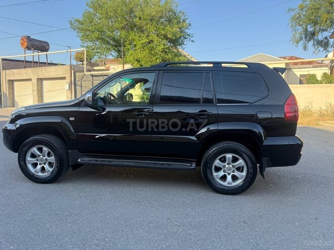 Toyota Land Cruiser Prado-2