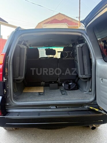 Toyota Land Cruiser Prado-11