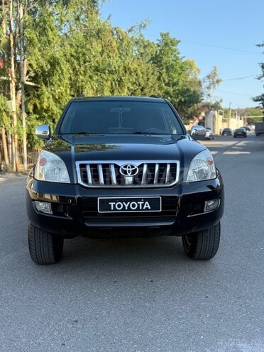 Toyota Land Cruiser Prado-1