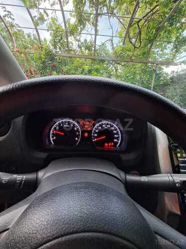 Nissan Note-7