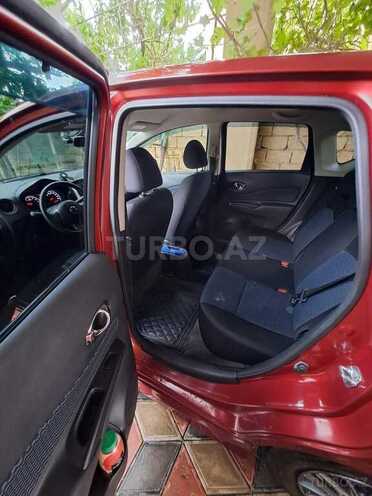 Nissan Note-5