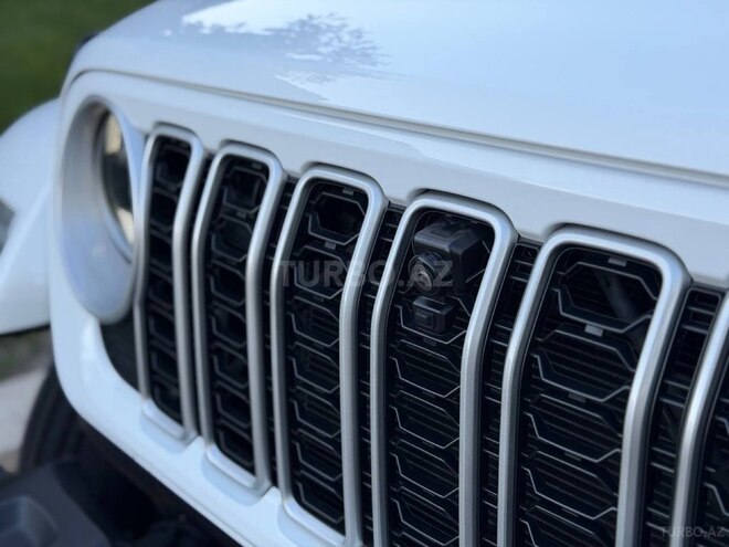 Jeep Wrangler-14