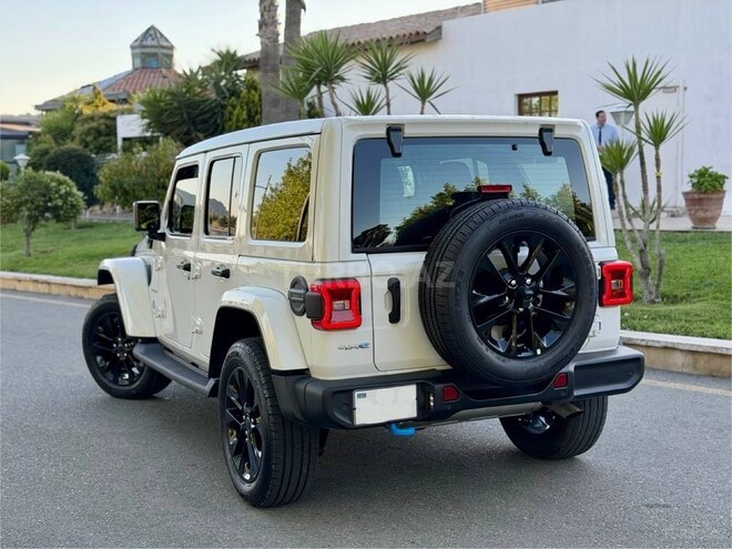 Jeep Wrangler-2