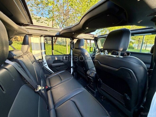 Jeep Wrangler-5
