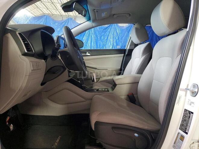 Hyundai Tucson-7