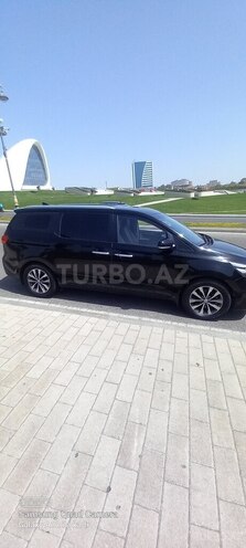 Kia Carnival-7