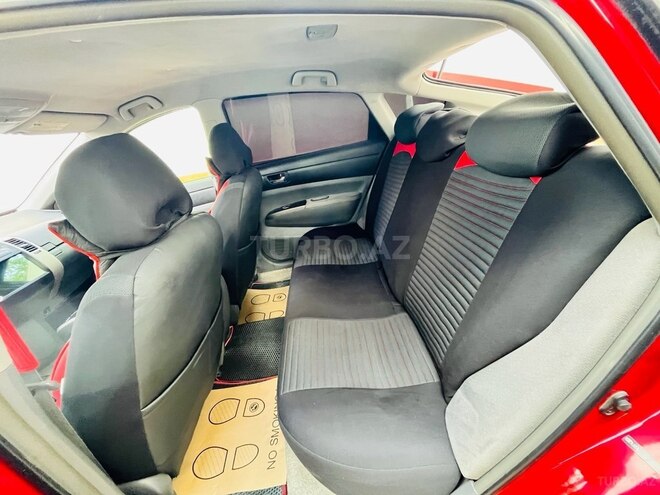 Toyota Prius-9