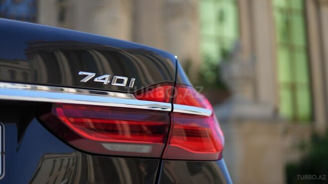 BMW 740-6