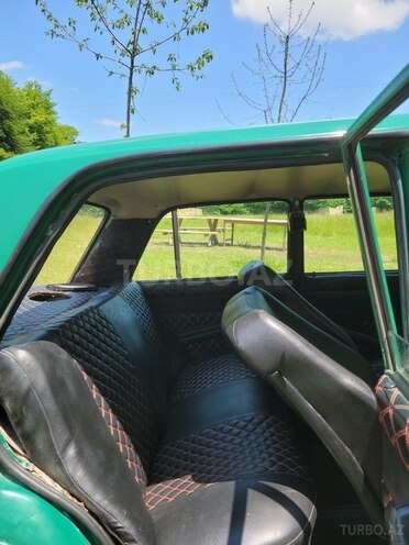 LADA (VAZ) 2106-4