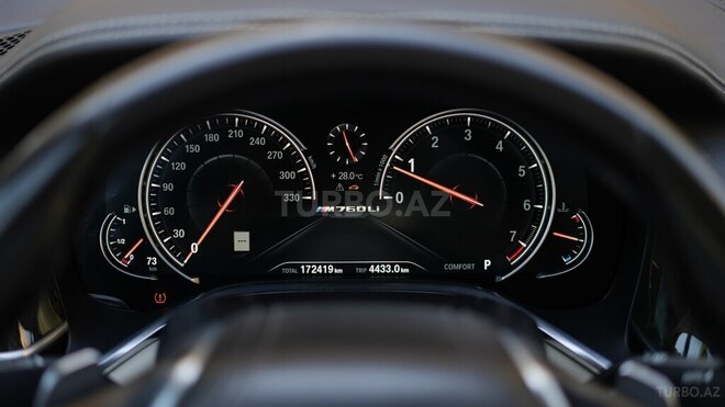 BMW 740-14