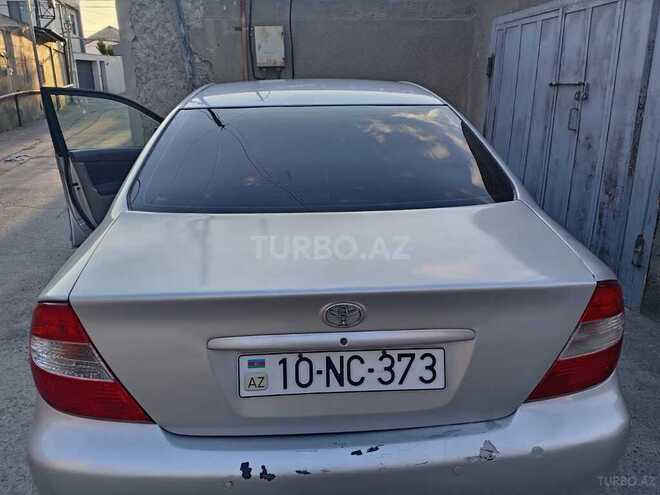 Toyota Camry-8