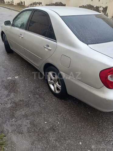 Toyota Camry-3