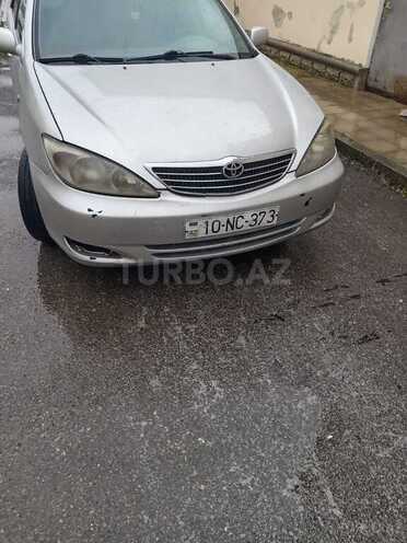 Toyota Camry-1