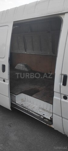 Ford Transit-7