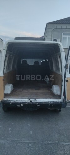 Ford Transit-8
