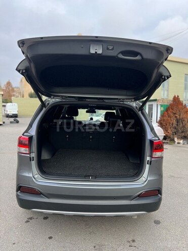 Kia Sorento-15