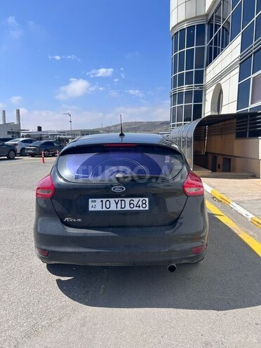 Ford Focus-3