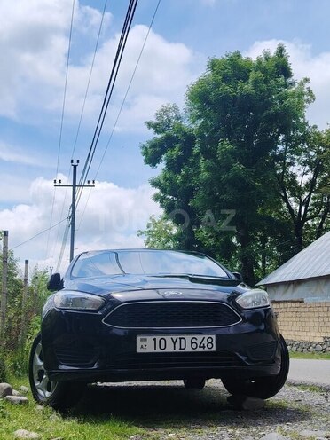 Ford Focus-1