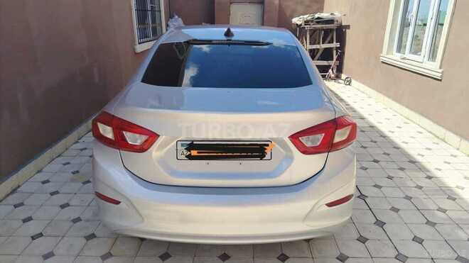 Chevrolet Cruze-5