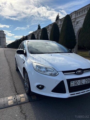 Ford Focus-1