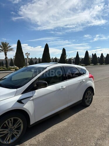 Ford Focus-6