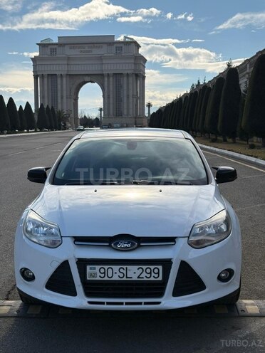 Ford Focus-3