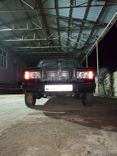 LADA (VAZ) 2107-5