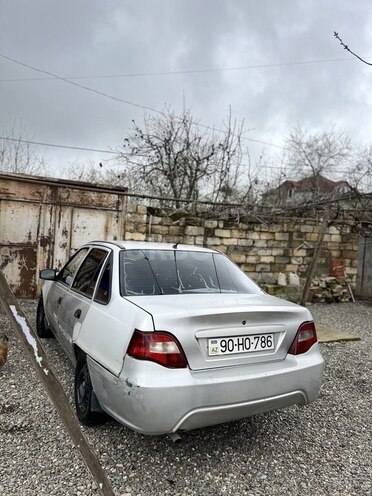 Daewoo Nexia-4