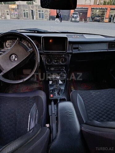 Mercedes 190-6
