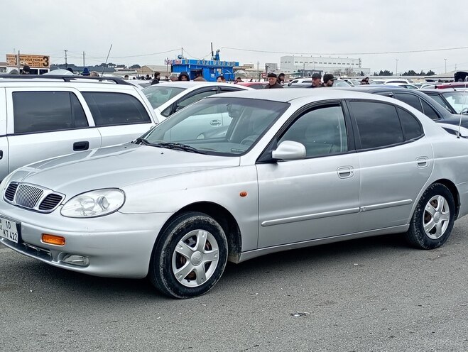 Daewoo Leganza-9
