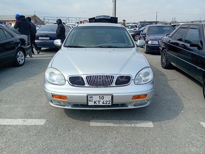 Daewoo Leganza-14