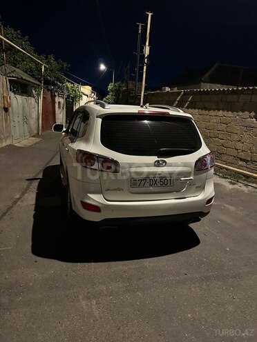Hyundai Santa Fe-3