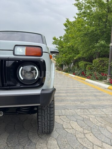 LADA (VAZ) Niva-3