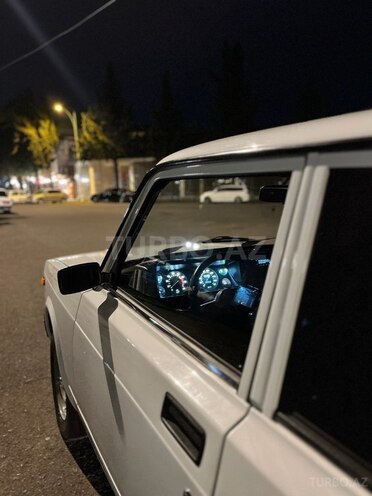 LADA (VAZ) 2107-6