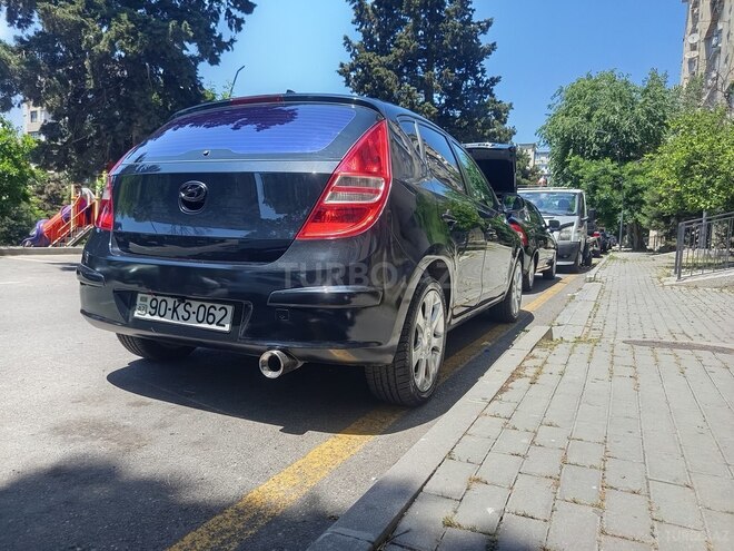 Hyundai i30-2