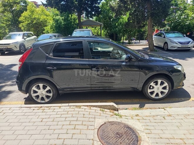 Hyundai i30-3