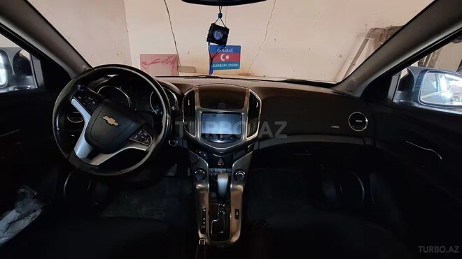 Chevrolet Cruze-6