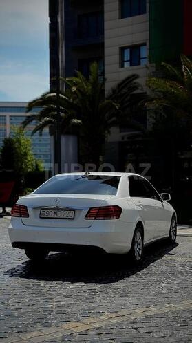 Mercedes E 220-4