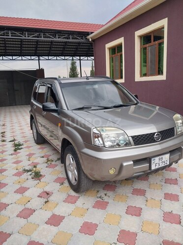 Nissan X-Trail-2