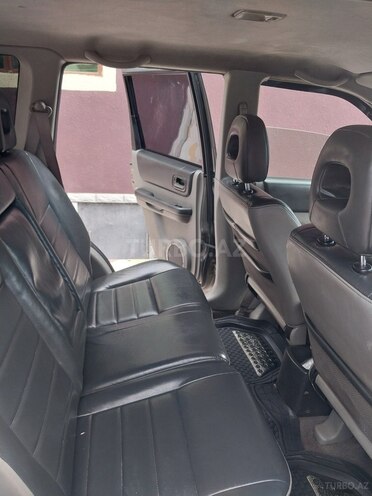 Nissan X-Trail-12