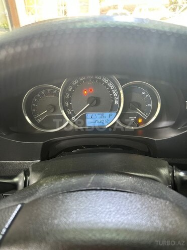 Toyota Corolla-5