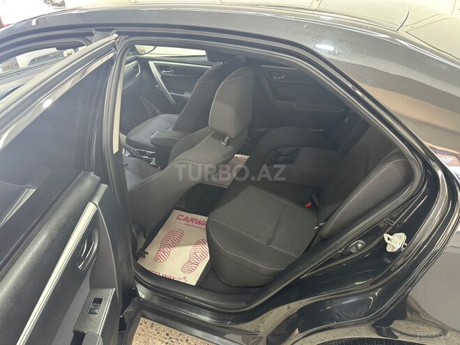 Toyota Corolla-7