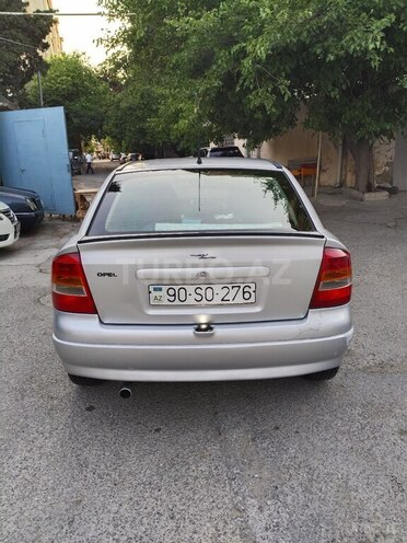 Opel Astra-2