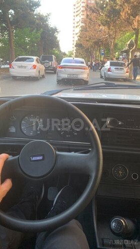LADA (VAZ) 2107-4
