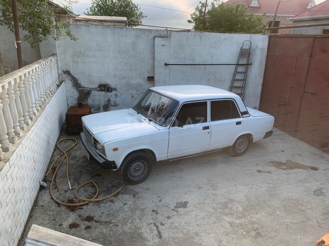 LADA (VAZ) 2107-3