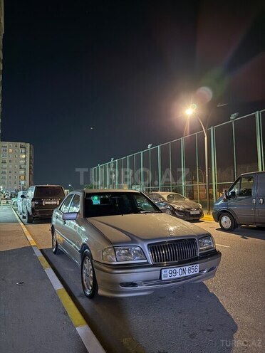 Mercedes C 180-4