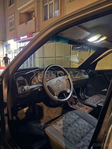 Mercedes C 180-8