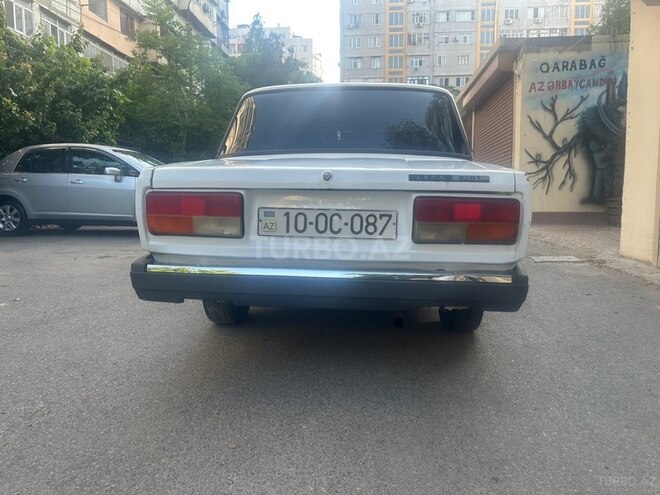 LADA (VAZ) 2107-5
