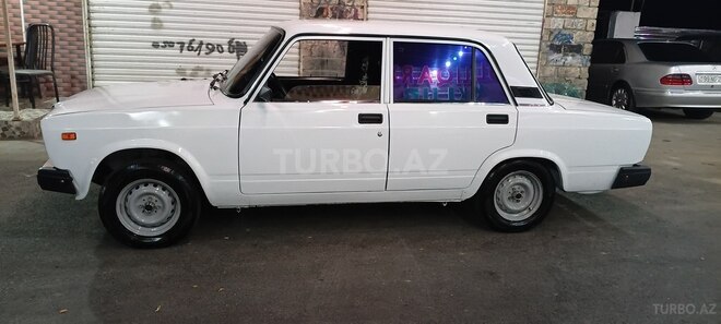 LADA (VAZ) 2107-6