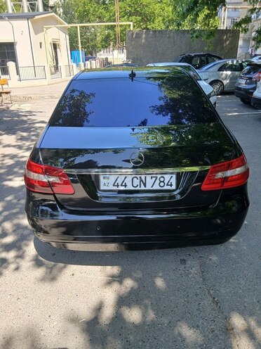Mercedes E 250-2